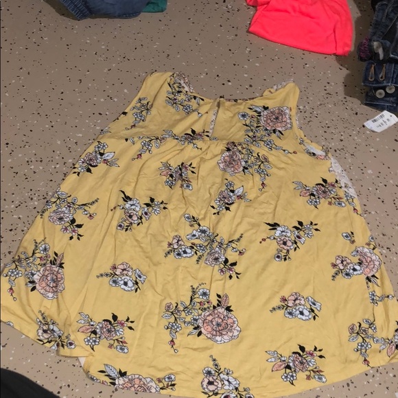 Maurices tank top - Picture 2 of 2